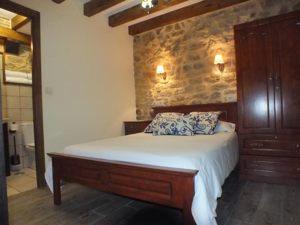 Apartamentos Legado De Santillana Сантильяна-дель-Мар Экстерьер фото