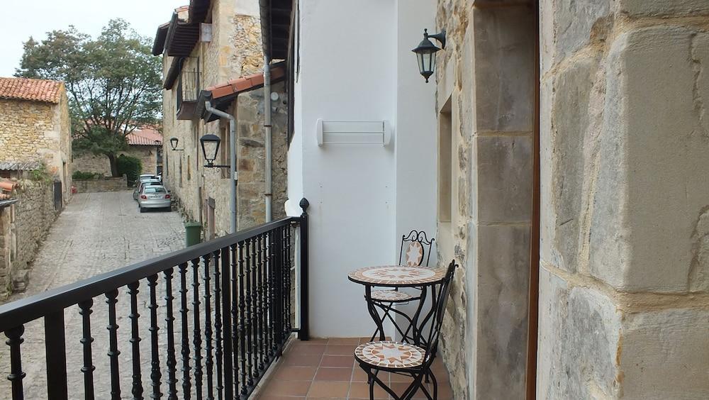 Apartamentos Legado De Santillana Сантильяна-дель-Мар Экстерьер фото